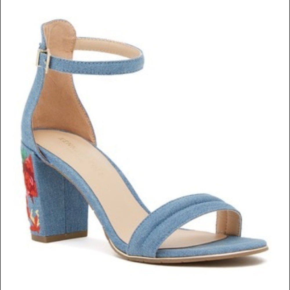 Kenneth Cole Lisa Denim Embroidered Chunky Heels